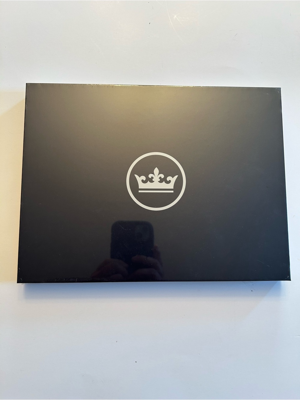 Peter Millar Qi Slim Wireless Charger w/USB Cable SDLE -AF22HOLCATCH